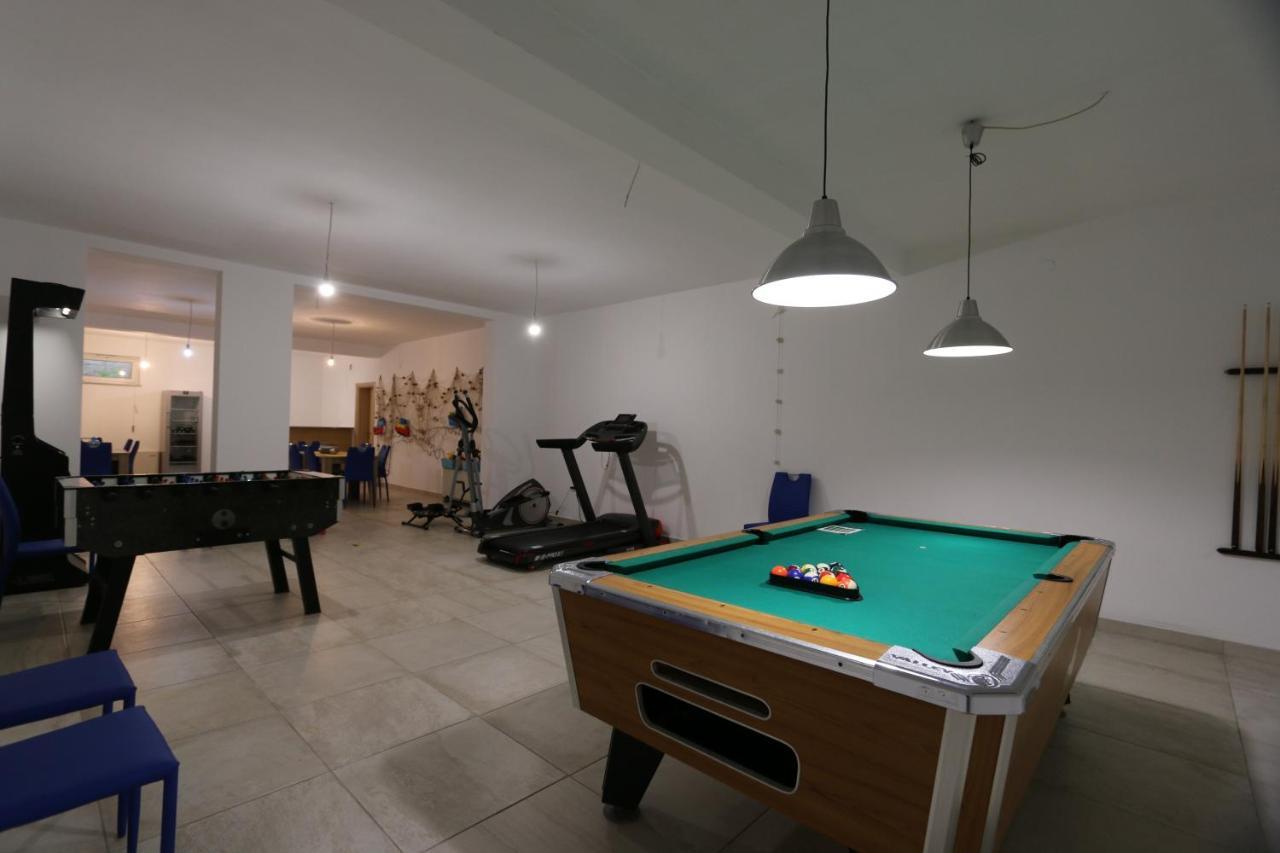 Apartments Sucic Iva I Tea Soline  Exterior photo